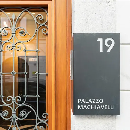 Guesthost - Palazzo Machiavelli - Elegant X4