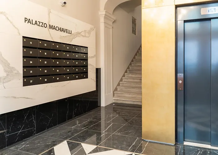 Guesthost - Palazzo Machiavelli - Elegant X4 Appartement